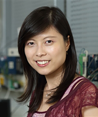 Headshot of Io Hui